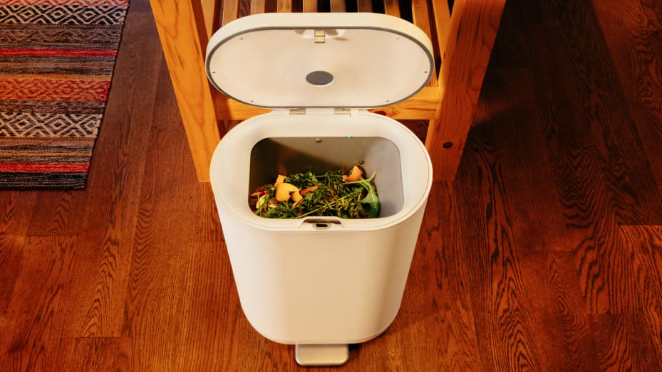 The Mill food recycling composting kitchen bin.