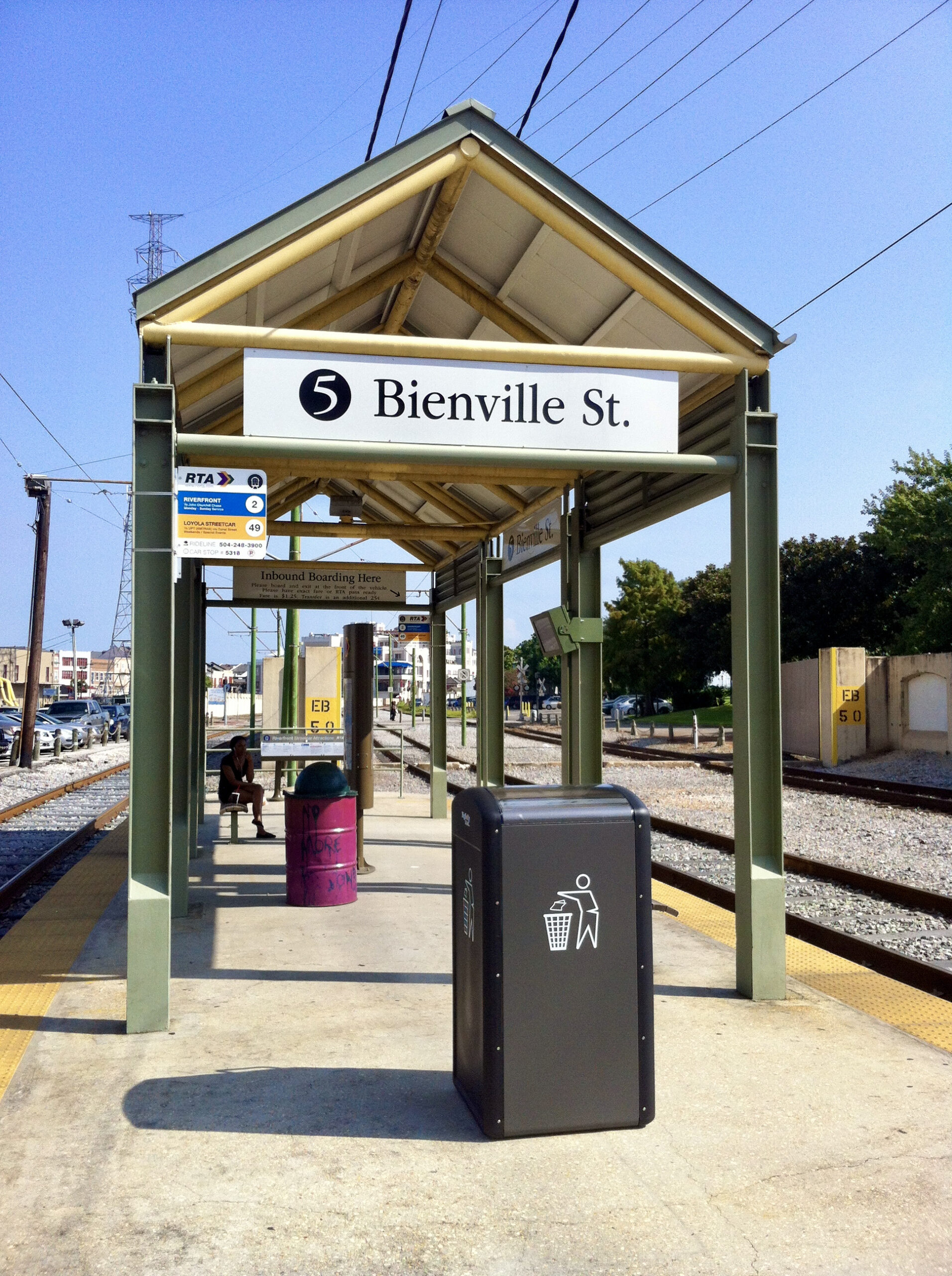 Bigbelly Smart Waste & Recycling New Orleans Bienville Station
